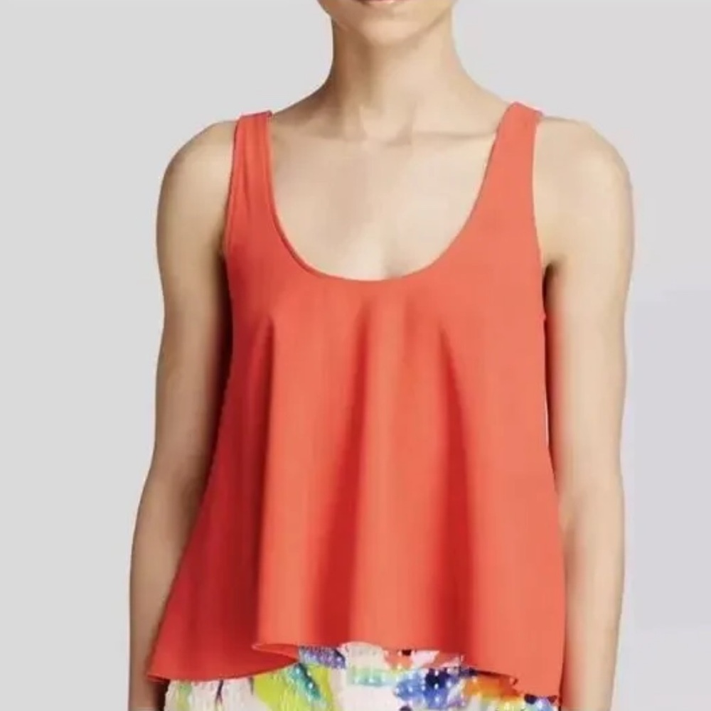 Tina Trunk|| Woman’s Peach Sleeveless Women's Top M